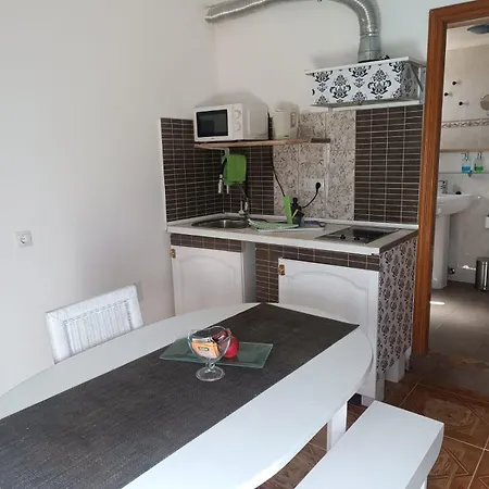 Solo Adultos, Tuneras カントリーハウス