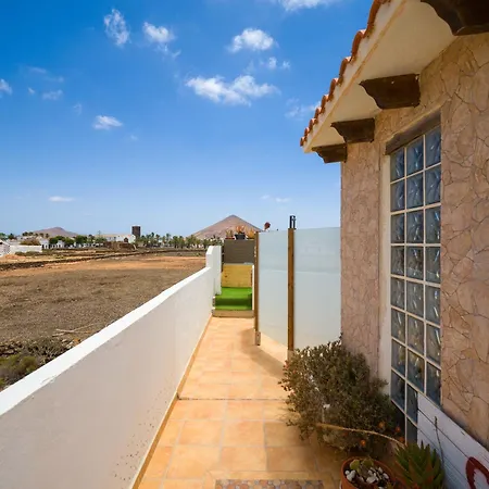 Solo Adultos, Tuneras カントリーハウス