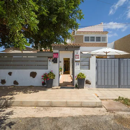 カントリーハウス Solo Adultos, Tuneras ラ・オリーバ