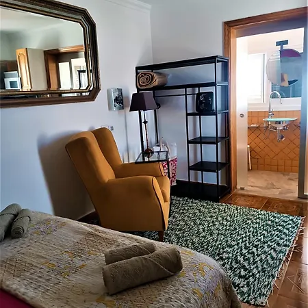 カントリーハウス Solo Adultos, Tuneras ラ・オリーバ