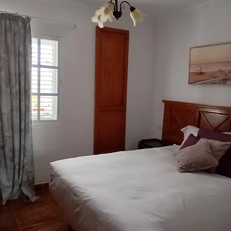 Solo Adultos, Tuneras カントリーハウス